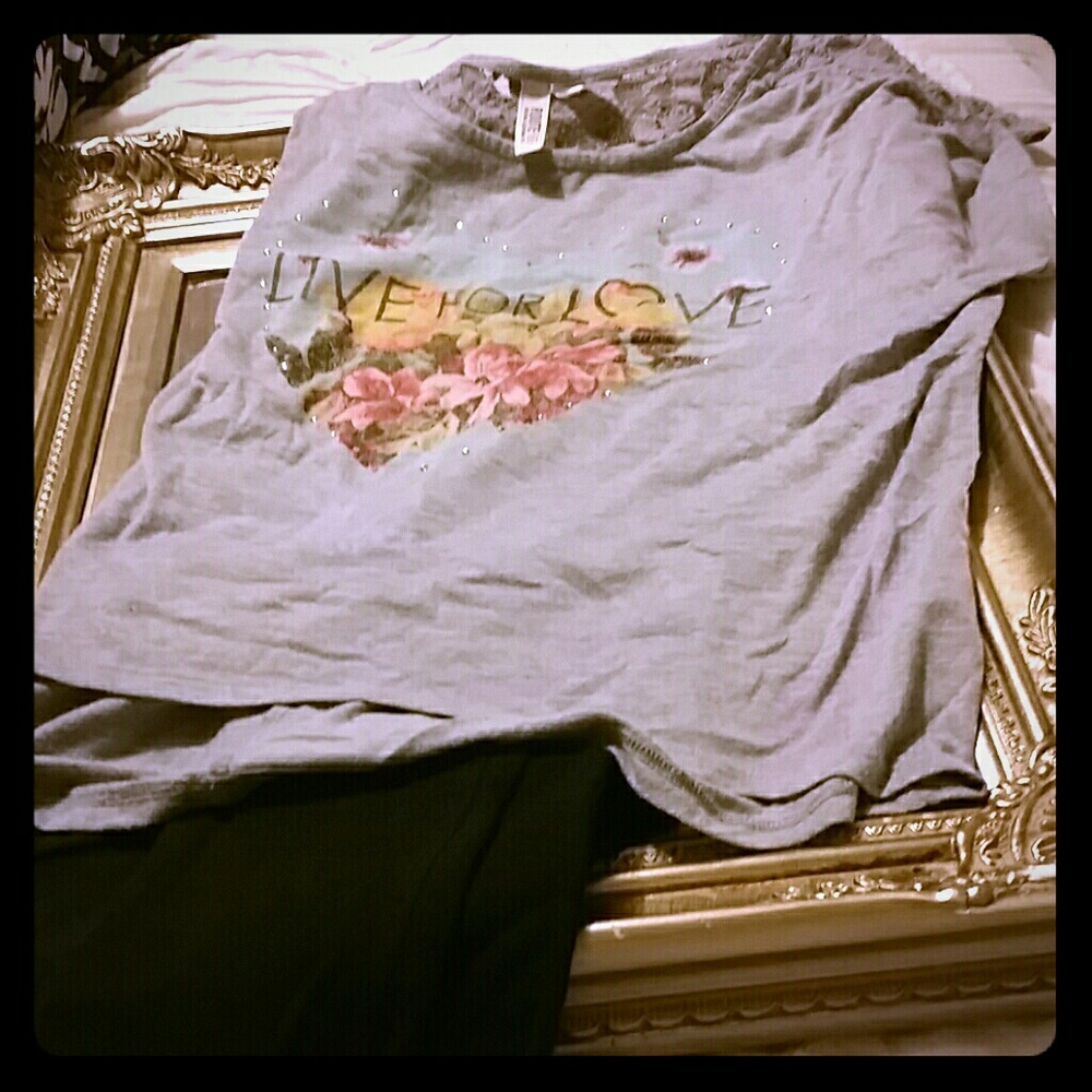SALE! GRAY Tee